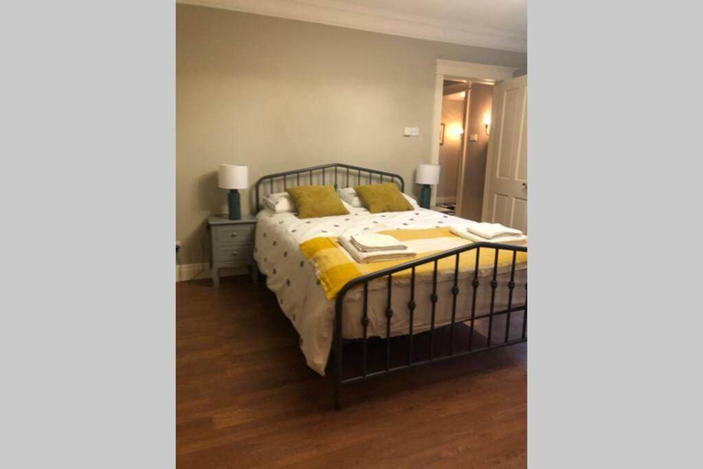 Ballyheifer House - A Beautiful 5 Bedroom Home. *